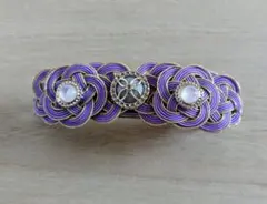 紫の花モチーフバレッタ