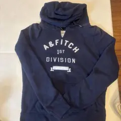 Abercrombie & Fitch ネイビー パーカー M