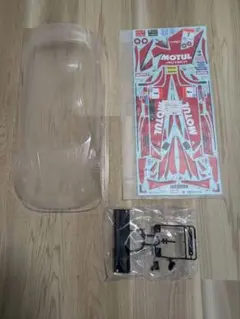 タミヤ MOTUL AUTECH GT-R 軽量ボディ　デカールキット付きのサムネイル
