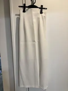 【値下げします】 FRAY I.D ホワイト スリット入り タイトスカート