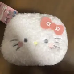 ハローキティ フェイクファーポーチ