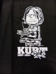【新品】NIRVANA ニルヴァーナ　カート・コバーンＴシャツ