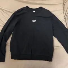 Reebok 黒 トレーナー　中古品