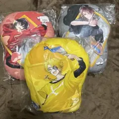 カラフルピーチ 一番くじ アートなクッション