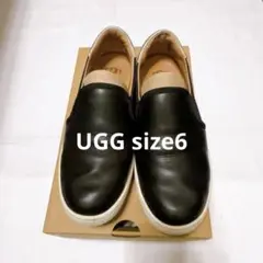 UGGスリッポンsize6 箱 説明書有り