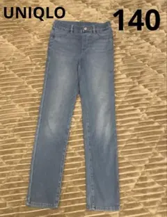 ユニクロ　ウルトラストレッチレギンスパンツ　140