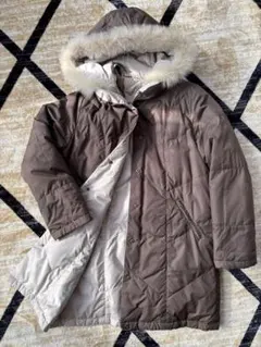 リバーシブル　ダウンコート 　　ファー付きフード