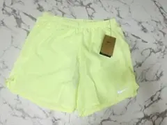 【新品】NIKE ランニングショーツ メンズ ネオンイエロー 蛍光カラーのサムネイル