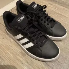 adidas スニーカー ブラック