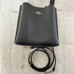 COACH ブラック レザーハンドバッグ