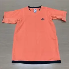 adidas オレンジ Vネック Tシャツ　S