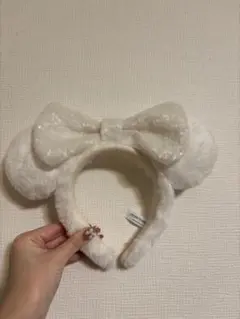 Item thumbnail for item e26d37cf-8f36-4d0b-9a85-4e2b06f3ed9d