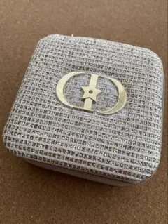 Dior2025ホリデーゴールドジュエリーケースボックスノベルティ