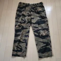 Item thumbnail for item 410fc323-eedb-4d0b-a270-0d4830a2a29a