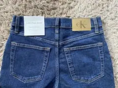 calvin kleinジーンズ