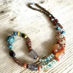 天然石のネックレス