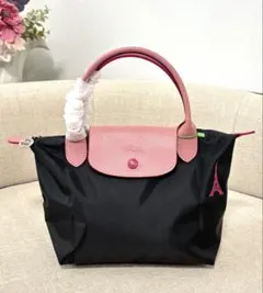 新品 ロンシャン プリアージュ Mブラック ピンク エッフェル塔