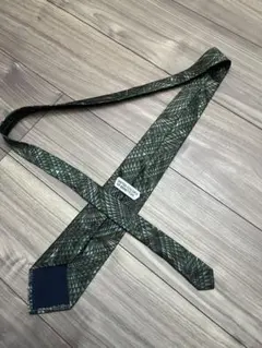 美品　ベネトン　ネクタイ　グリーン　総柄　グラデーション　レトロ　日本製　高級のサムネイル