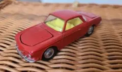 CORGI TOYS　VW 1500 KARMANN GHIA