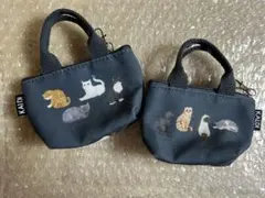 KALDI 猫柄 ミニポーチ 2個セット　カルディ　ミニバッグ　ねこ　ネコのサムネイル