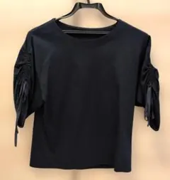 Tシャツ 袖ギャザー　ネイビー　カットソーのサムネイル
