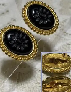 ヴィンテージ　アンティーク調ブラック＆ゴールド フラワーイヤリング　年代物レトロ