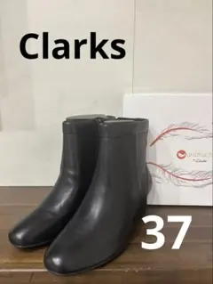 クラークス　ショートブーツ　23.5