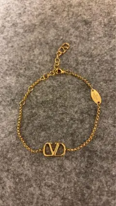 2025年最新】VALENTINO レディース ブレスレットの人気アイテム - メルカリ