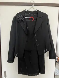 黒　スリーピース　女性　9号