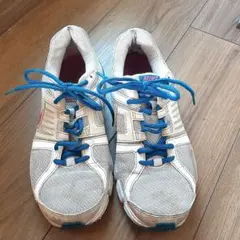 Nike ランニングシューズ 25㎝