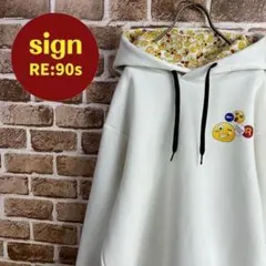 Reebokリーボック　デザイン　パーカー