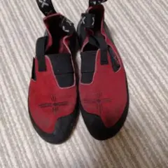 Item thumbnail for item 7ee7fd2b-cd17-4fa8-9938-30c4c4964325