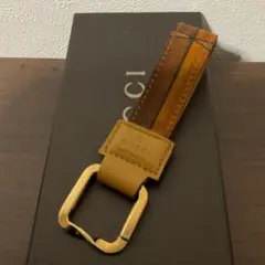 ☆開店セール☆ 新品未使用 美品 グッチ レザー ロゴエンボス キーホルダー①