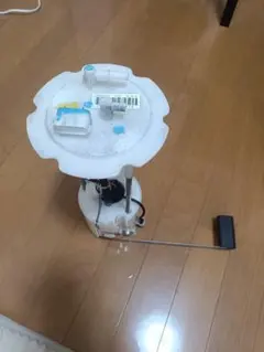 E26 キャラバン ガソリン QR25DE 燃料ポンプ フューエルポンプのサムネイル