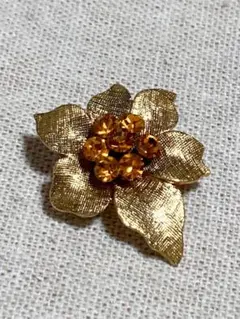 Item thumbnail for item 05268ddc-c45a-40de-8543-496942435b8f