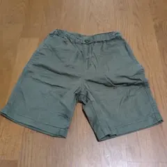 UNIQLO 半ズボン 130サイズ カーキ