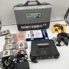 【任天堂】 NINTENDO64 本体 コントローラー2点、取説　ソフト7本付