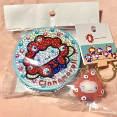 (入手困難）ミャクミャク×シナモロール　限定 クリアキーホルダーとキラキラ缶