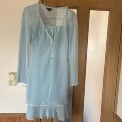 水色 ボタン付き ワンピースのサムネイル