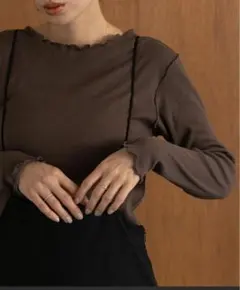 UR TECH 蓄熱クルーネックプルオーバー