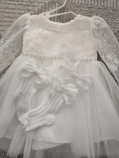 ホワイト ベビードレス 長袖 ソックス付き