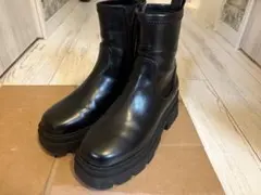 Item thumbnail for item f25b9ca5-810f-4db7-8ce9-f3780e97f5c6