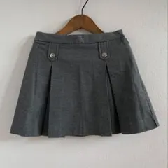 美品 Jacadi グレー プリーツスカート メタルボタン付き 128cmのサムネイル