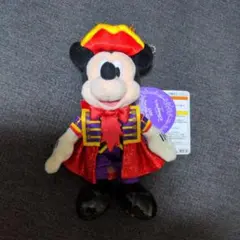 ミッキーマウス　2017 ぬいぐるみバッジ　タグ付き