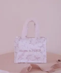 Maison de FLEUR リボン柄 フリルハンドル トートバッグ