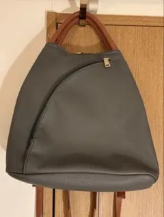 Item thumbnail for item 79a7f0bc-ecb5-4e32-831d-46b740da24c1