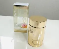 Hikari Clear Pearl one Bright Essence - メルカリ