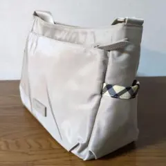 超美品DAKS 軽量ショルダーバッグ ベージュ