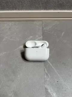 AirPods本体 ホワイト