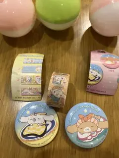 缶バッジ 2個　マステ1個　びっくらポン　シナモロール